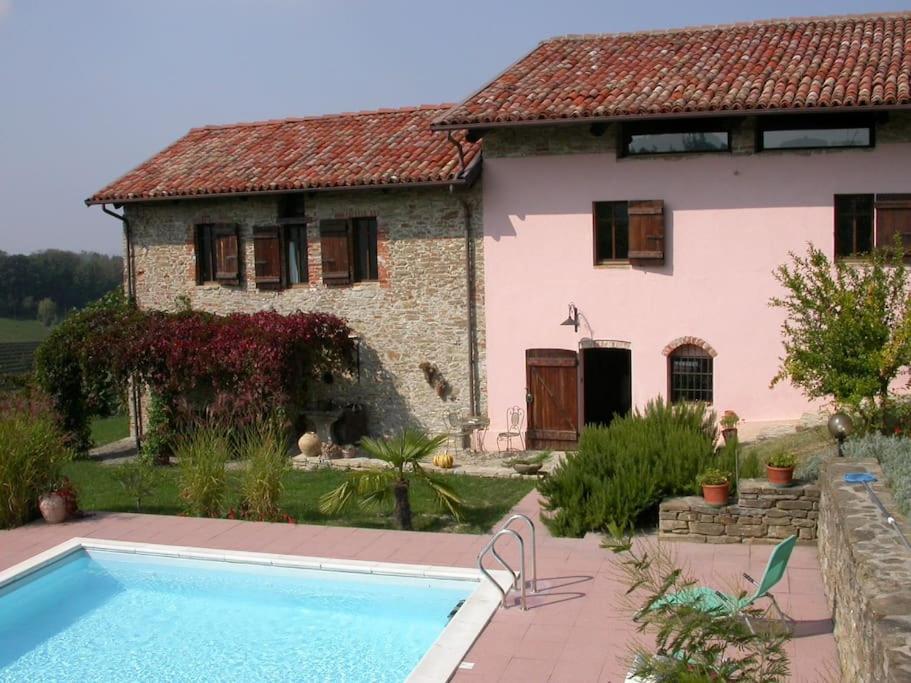Rustico Im Piemont Mit Panorama Clavesana Exterior foto