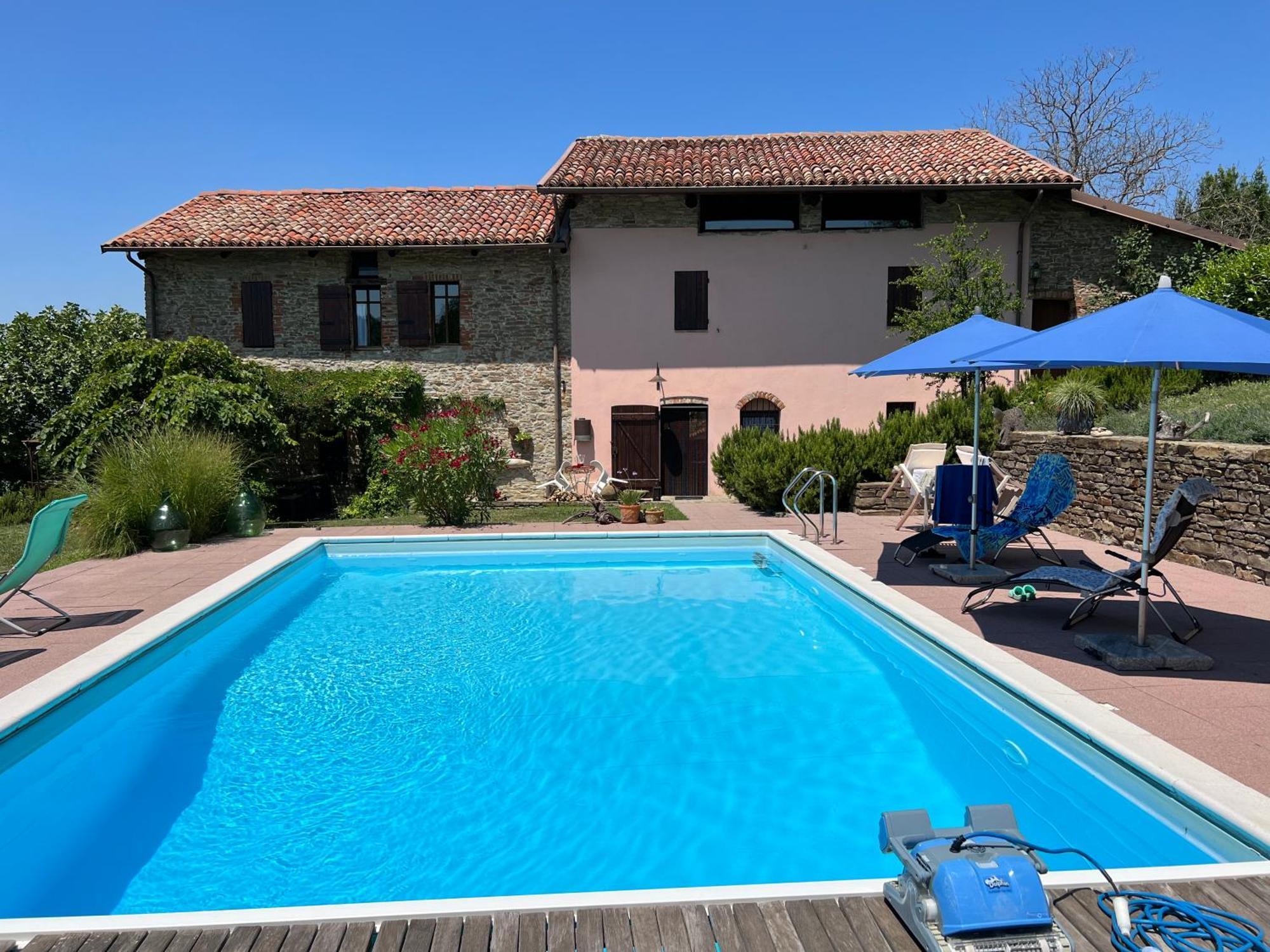 Rustico Im Piemont Mit Panorama Clavesana Exterior foto
